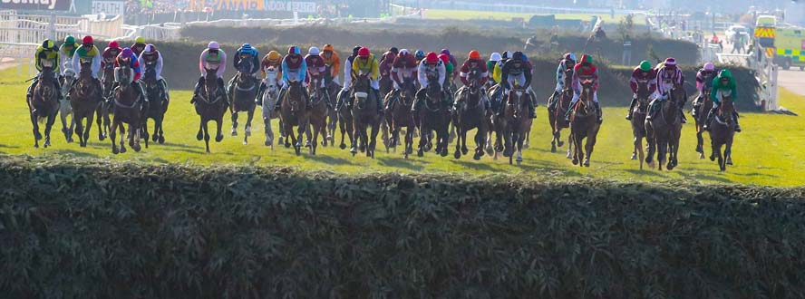 Five of the Best Grand Nationals of the 1980s Tote